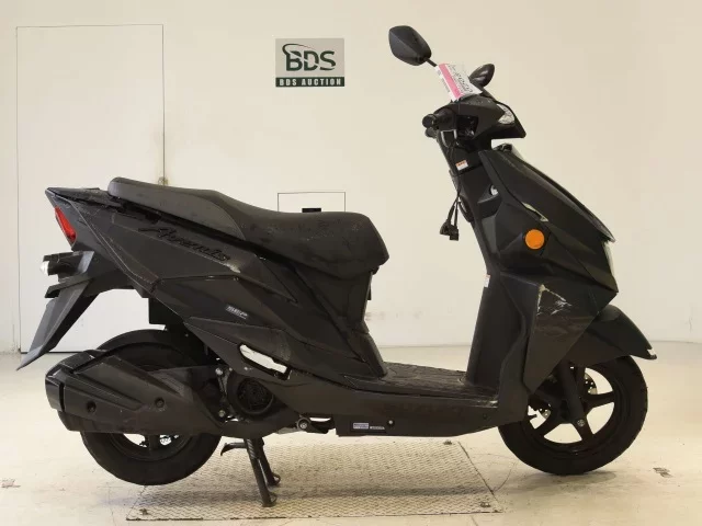 Suzuki AVENIS 125-2