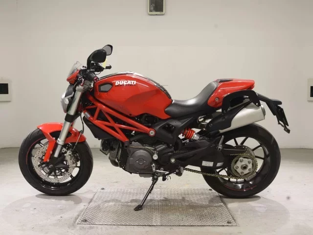 Ducati DUCATI MONSTER 796 ABS