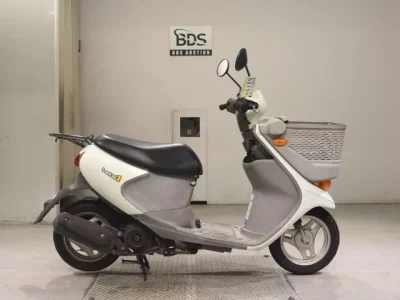 Suzuki LET S4