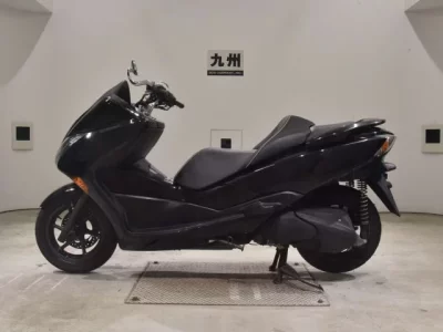 Yamaha MAJESTY 250C  с аукциона в Японии