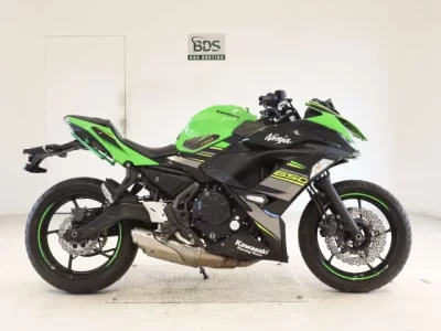 Kawasaki NINJA650A