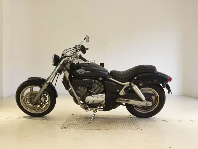 Honda MAGNA 250