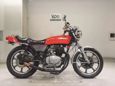 Kawasaki Z250FT  с аукциона в Японии
