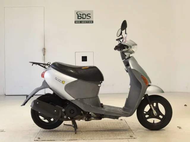 Suzuki LET S4