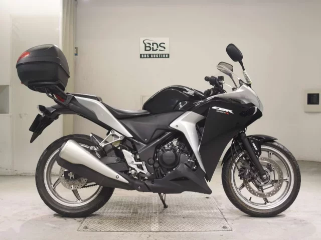 Honda CBR250R ABS лот № 7544 оценка 4  с аукциона в Японии