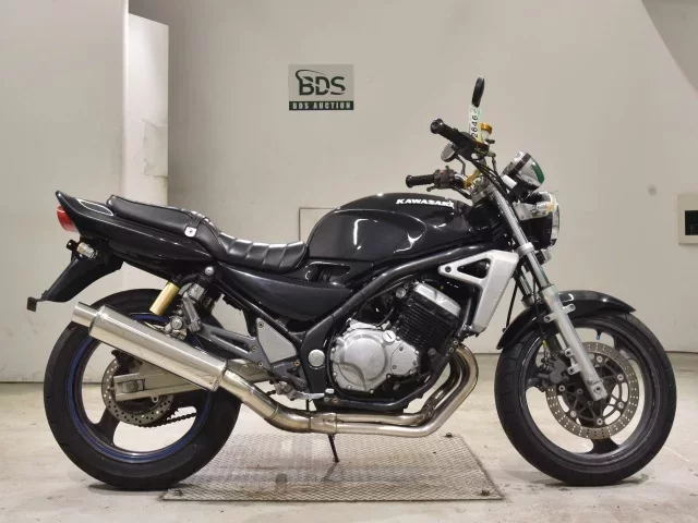 Kawasaki BALIUS250-2 лот № 2646 оценка 4  с аукциона в Японии