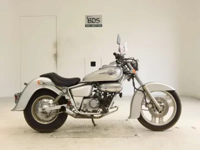 Honda MAGNA 50