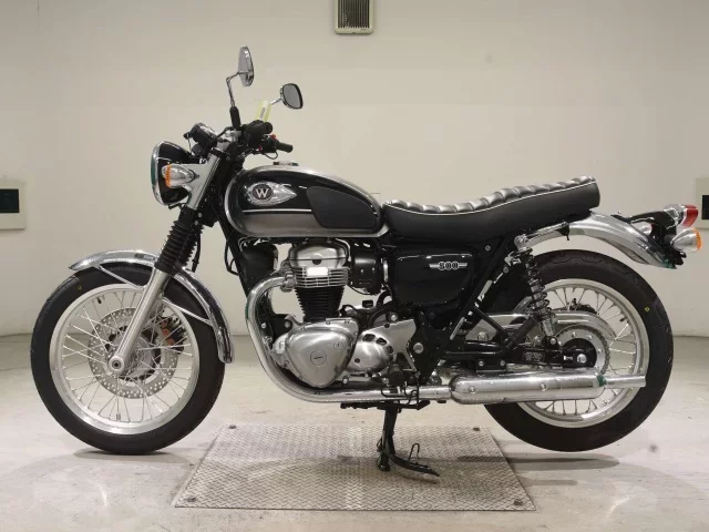 Kawasaki W800-2
