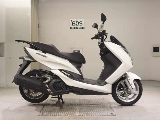 Yamaha MAJESTY 155S