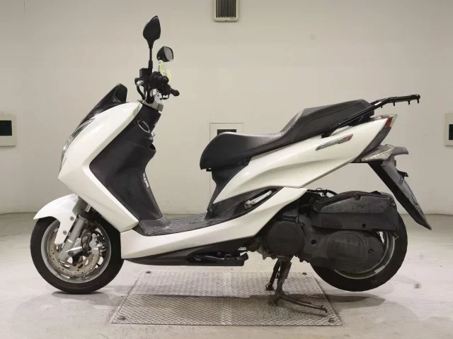 Yamaha MAJESTY 155S