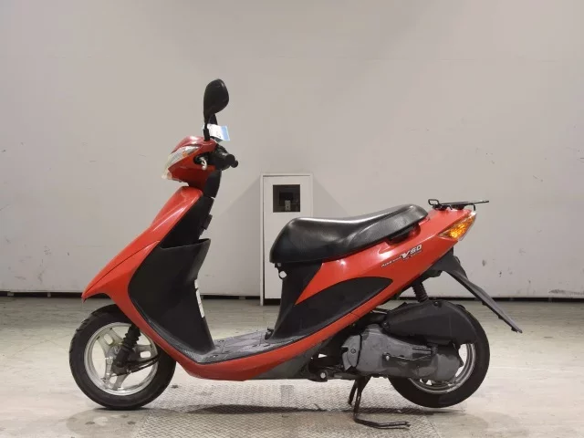 Suzuki ADDRESS V50