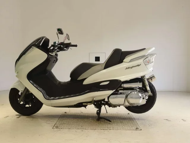 Yamaha MAJESTY 250-2