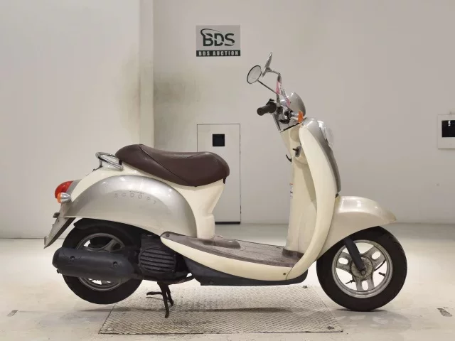 Honda CREA SCOOPY