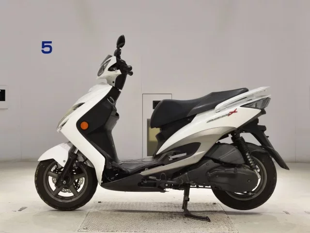 Yamaha CYGNUS125XSR-2