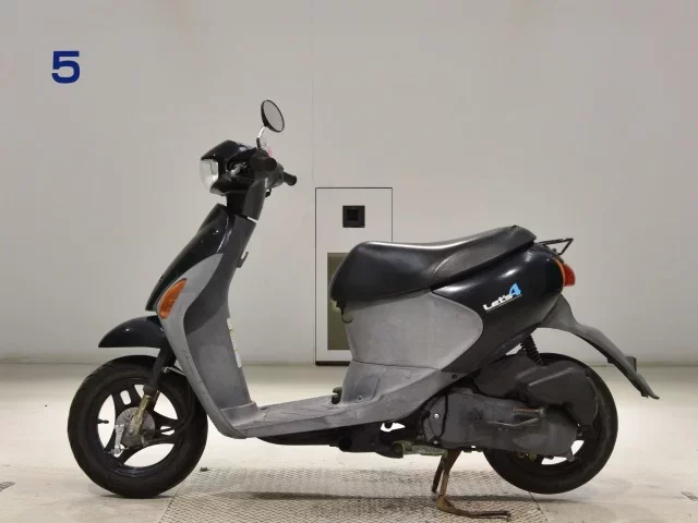 Suzuki LET S4