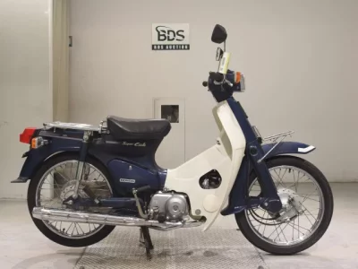 Honda C90