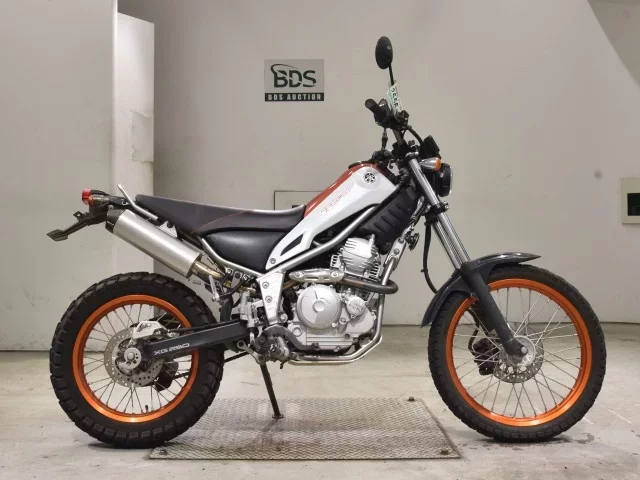 Yamaha TRICKER-2 лот № 2556 оценка 4  с аукциона в Японии