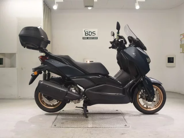 Yamaha X-MAX250-2 лот № 7707 оценка 5  с аукциона в Японии