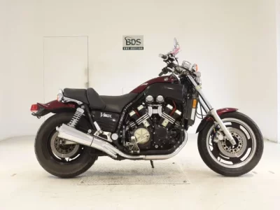 Yamaha V-MAX SHO LOUIS NOT EQUIPPED
