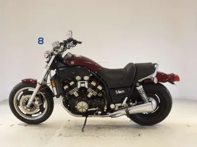Yamaha V-MAX SHO LOUIS NOT EQUIPPED