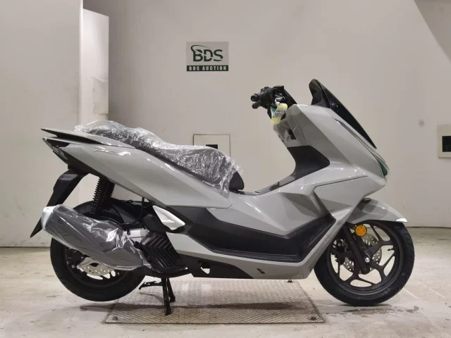 Honda PCX125-4