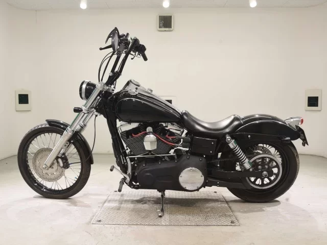 Harley-Davidson HARLEY FXDWG1580