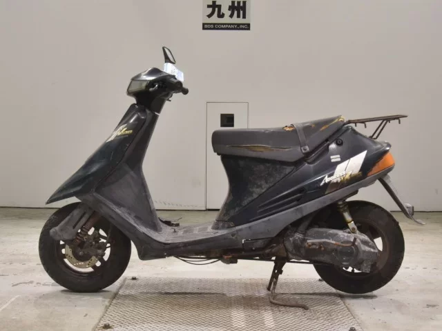 Suzuki ADDRESS V100