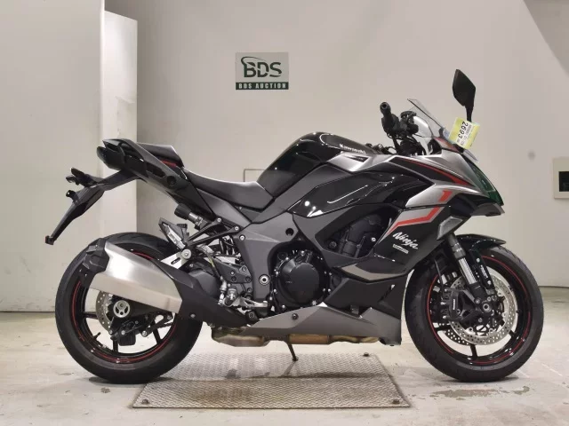 Kawasaki NINJA1000SX лот № 2693 оценка 7  с аукциона в Японии