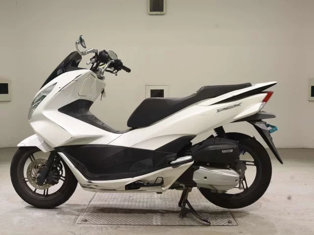 Honda PCX125-2