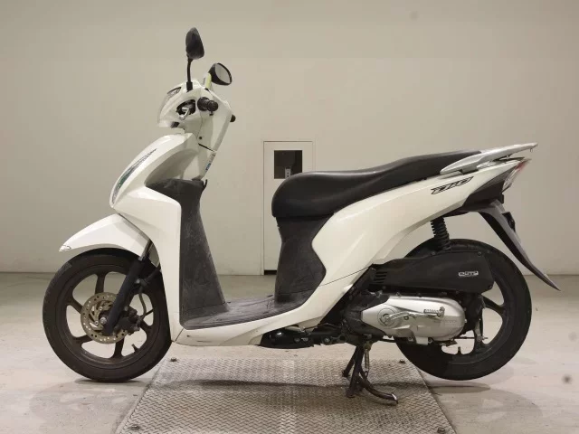 Honda DIO110-2