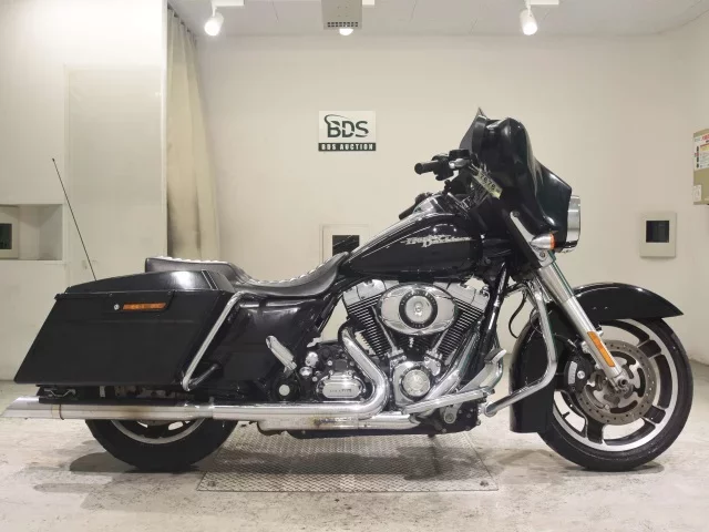 Harley-Davidson HARLEY FLHX1580