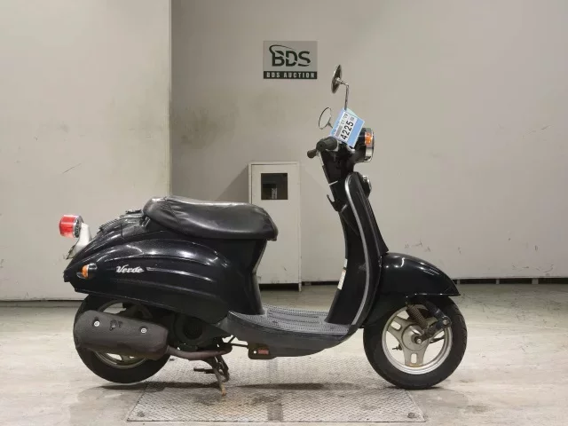 Suzuki BELL DE