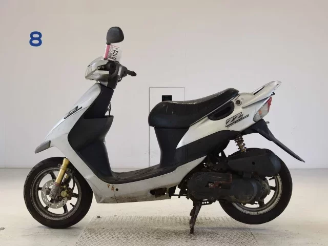 Suzuki ZZ