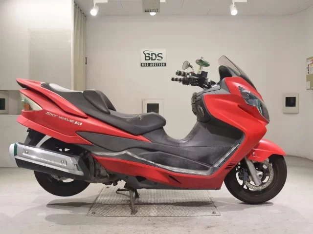 Suzuki SKYWAVE 250S-3 лот № 5435 оценка 4  с аукциона в Японии
