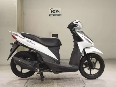 Suzuki ADDRESS110-2