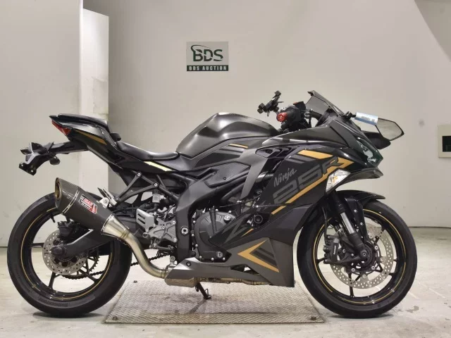 Kawasaki ZX-25R