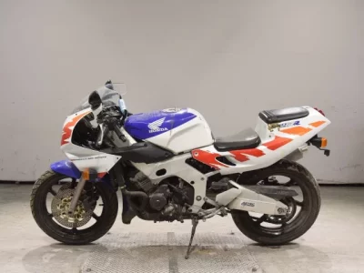Honda CBR250RR SHO LOUIS NOT EQUIPPED