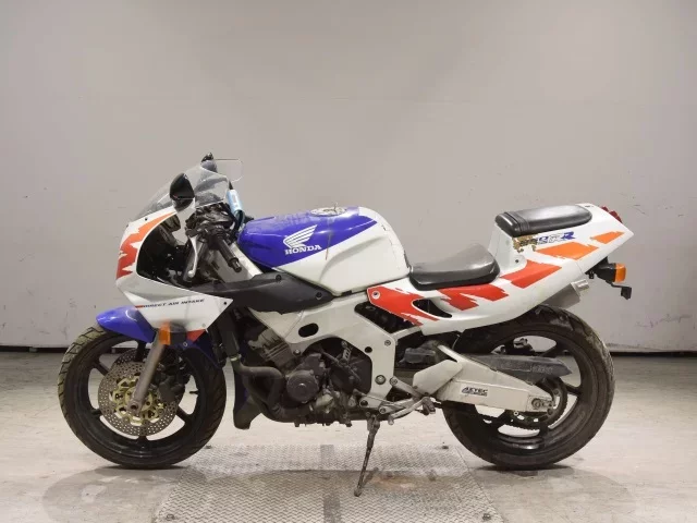 Honda CBR250RR SHO LOUIS NOT EQUIPPED