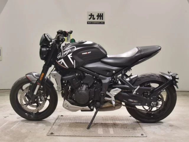Triumph TRIUMPH TRIDENT 660