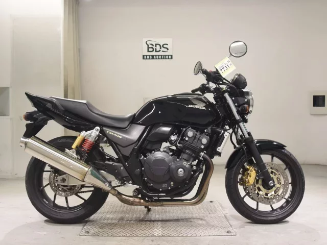 Honda CB400SFV-4 лот № 7731 оценка 5  с аукциона в Японии