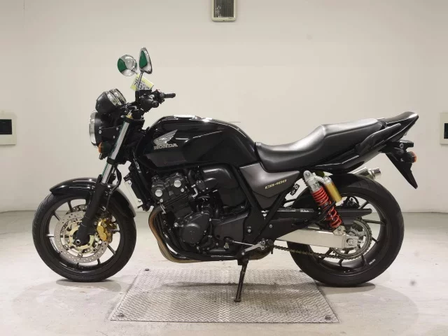 Honda CB400SFV-4