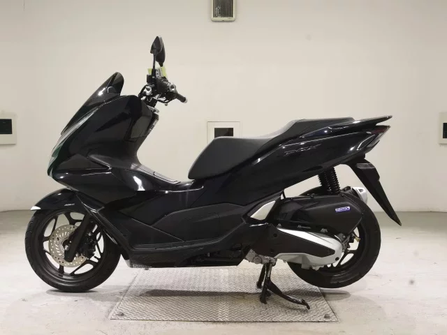 Honda PCX125-4