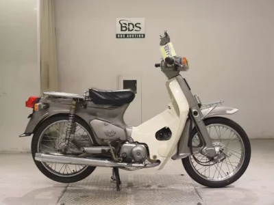 Honda C90