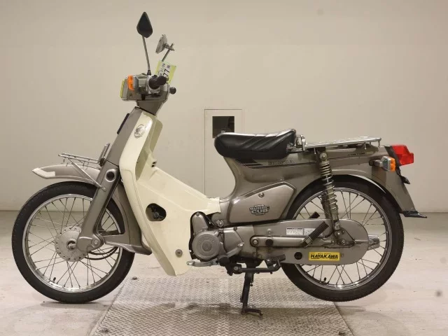 Honda C90