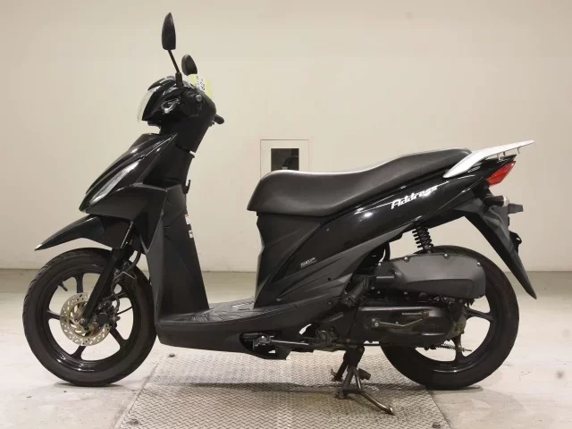 Suzuki ADDRESS110-2