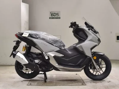 Honda ADV160