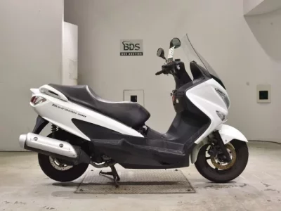 Suzuki BURGMAN200  с аукциона в Японии