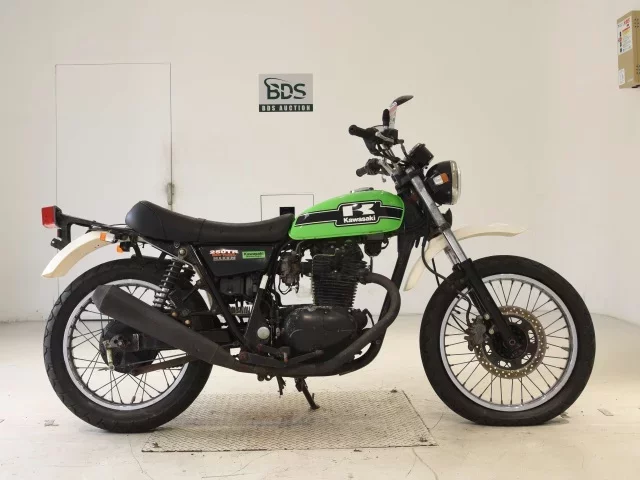 Kawasaki 250TR