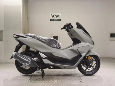 Honda PCX125-4