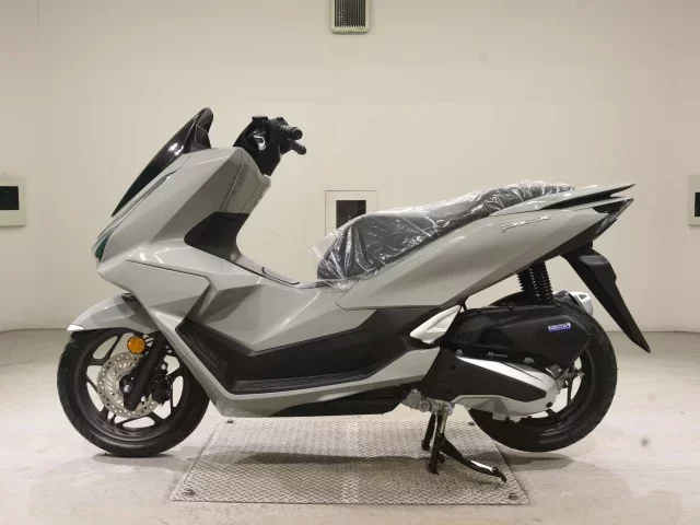 Honda PCX125-4